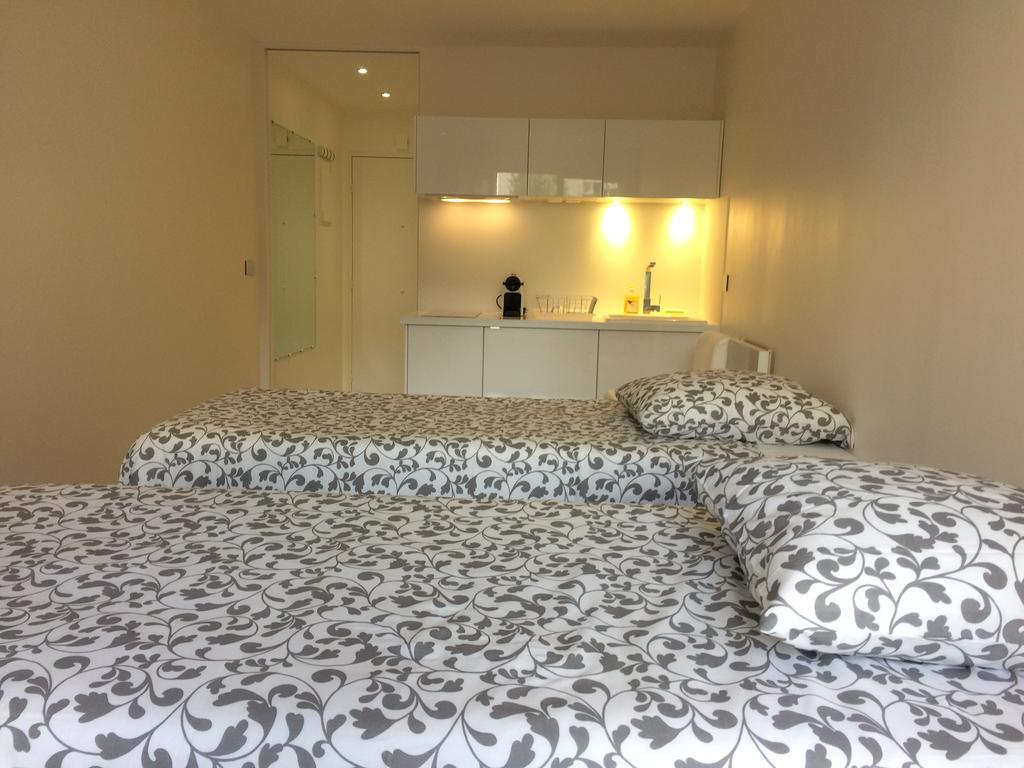 Canal - Gare De L'est Apartment