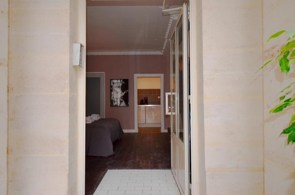 Apartment Short Group Temple Serviced Paris
