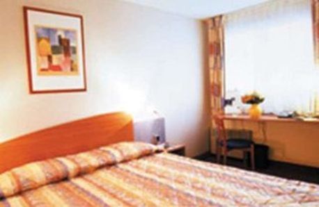Timhotel Nation Hotel 3*