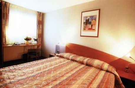 Hotel Timhotel Nation Paris