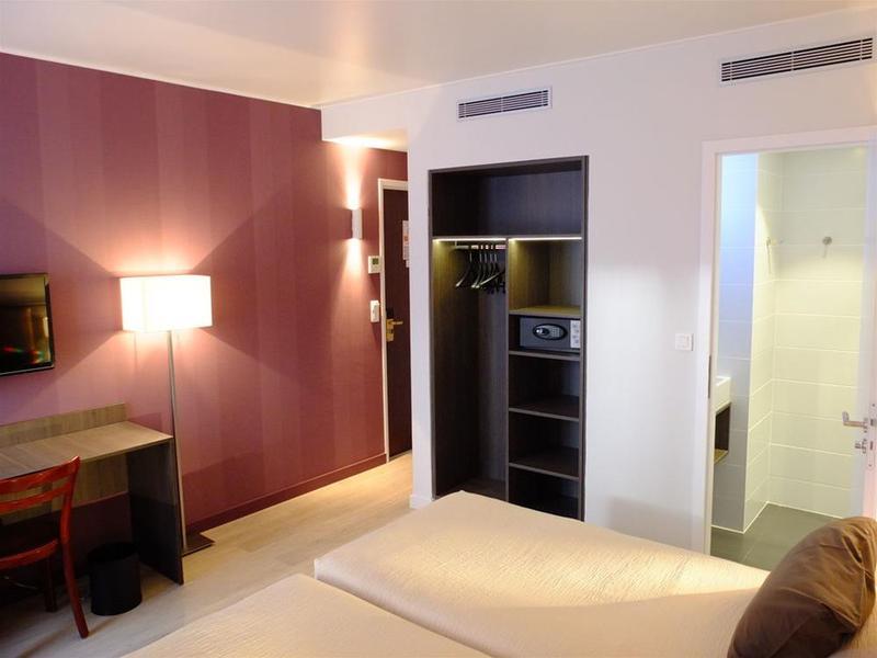 De Flore 3* Paris