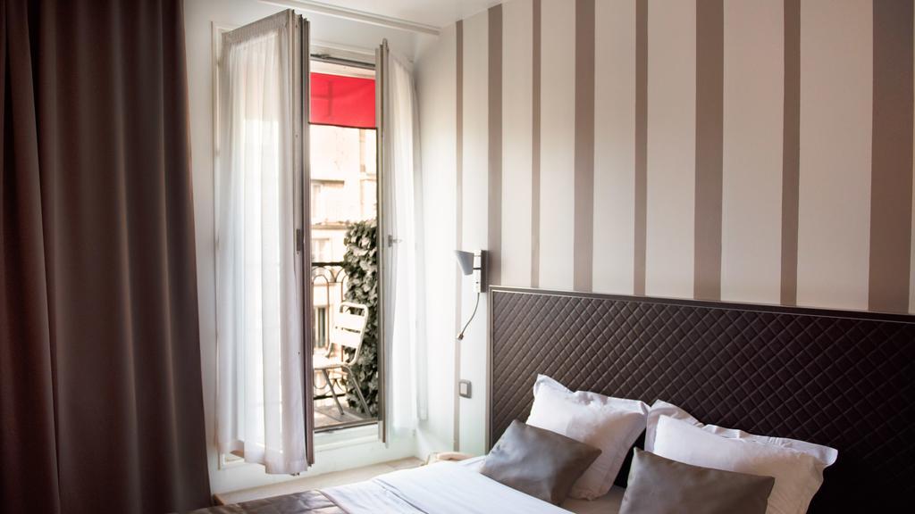 De Venise Hotel 2*