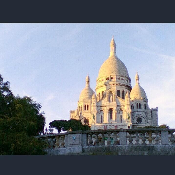 Bienvenue A Montmartre *