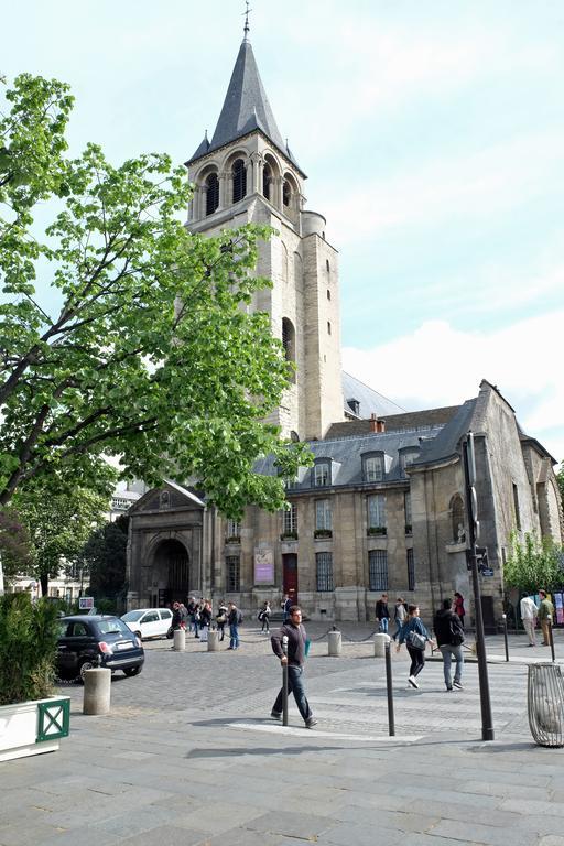 Bac St. Germain Paris