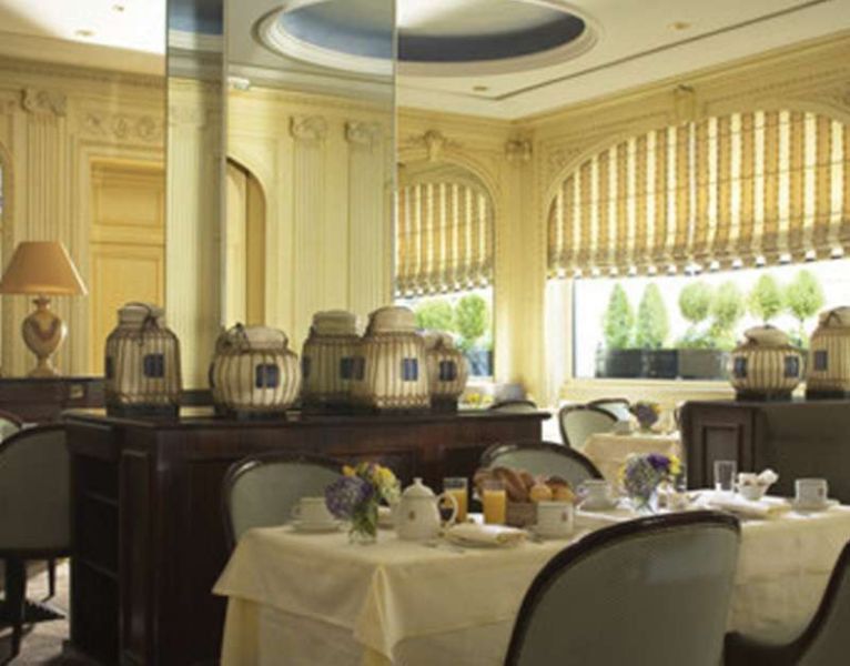 Royal Saint Honore Louvre Hotel