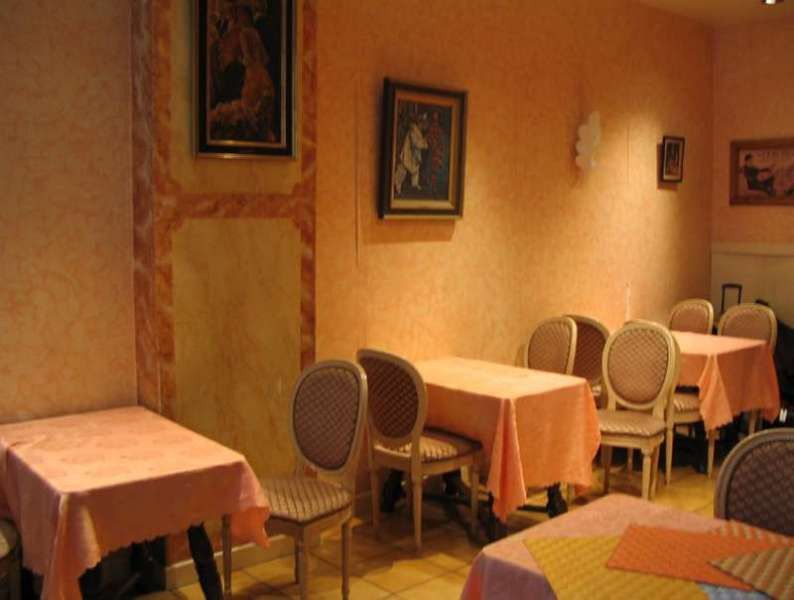 Hotel Maubeuge Gare Du Nord 2*