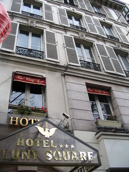 Hotel Cluny Square 3*