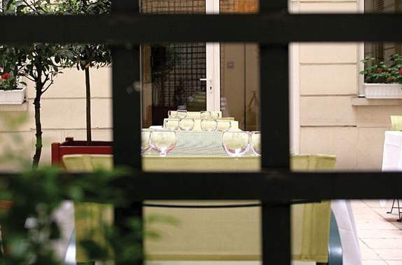 Pavillon Saint Augustin 3*