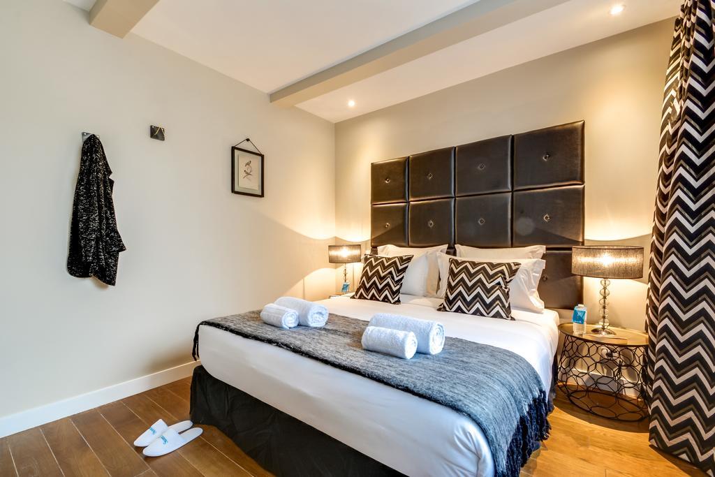 Apartment Sweet Rue De Berthe Paris