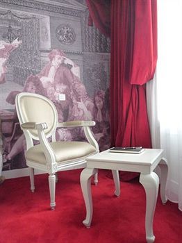 Boutique Konfidentiel Hotel 4*