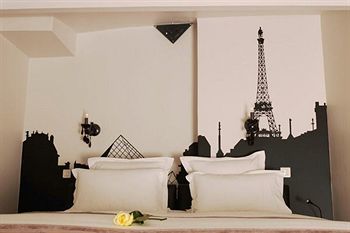 Hotel Konfidentiel Paris