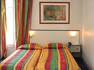 Merryl Hotel