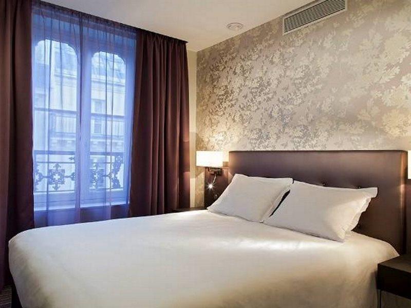 Hotel La Bruyere Paris