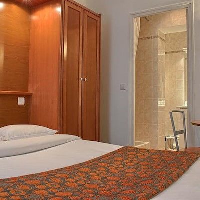 Pavillon Courcelles Parc Monceau Aparthotel 3*