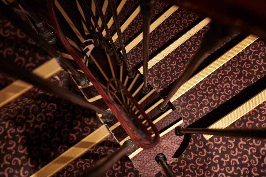 Austin's Saint Lazare Hotel 3*