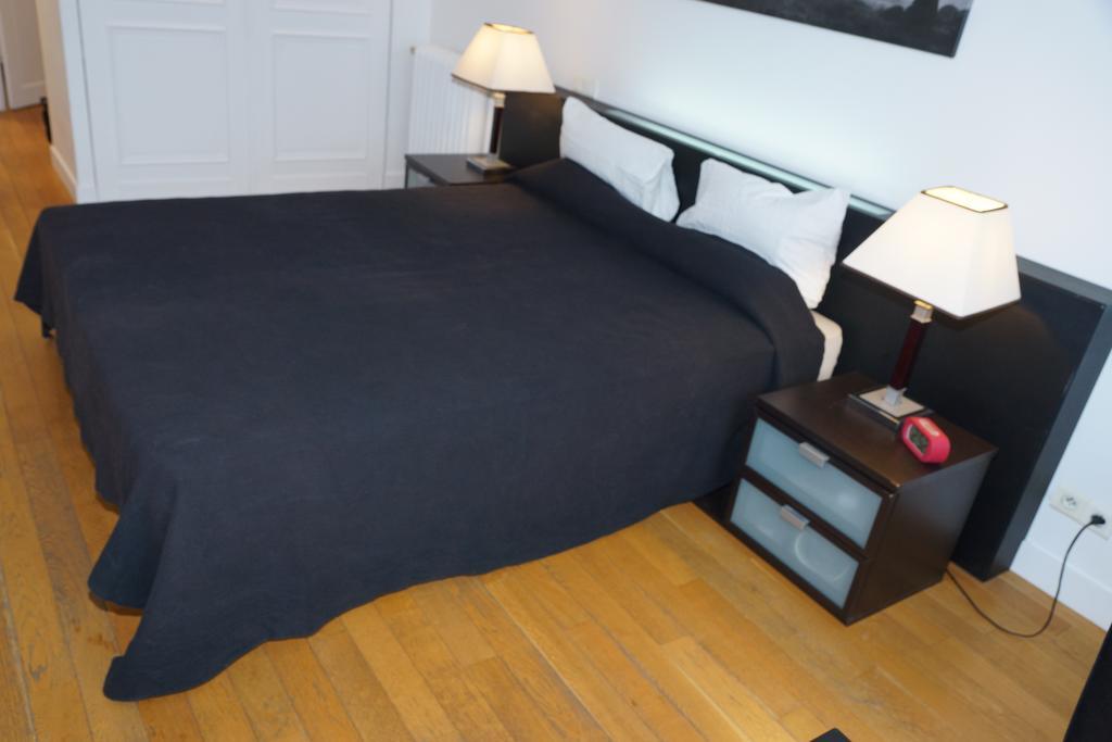 Avenue Des Champs-elysees Apartment *