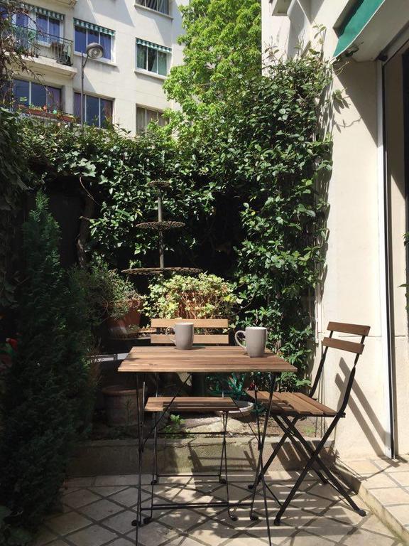 Bed & Breakfast 1 Square Du Docteur Blanche - 16 *
