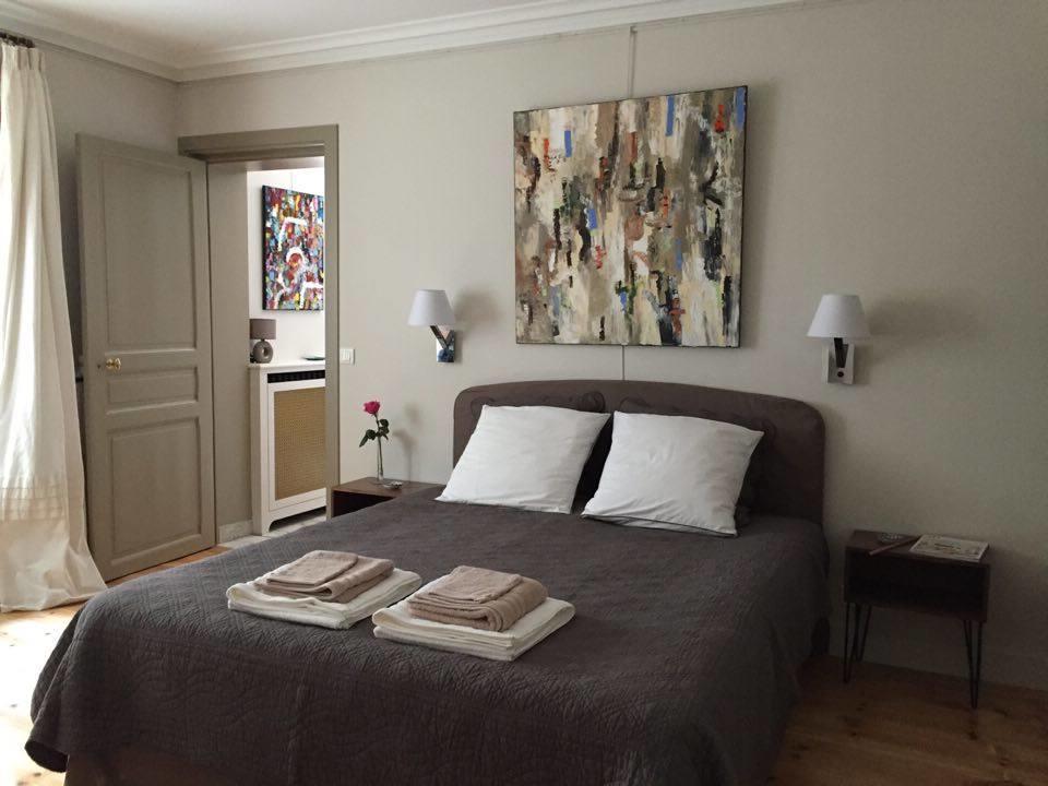 1 Square Du Docteur Blanche - 16 Bed & Breakfast