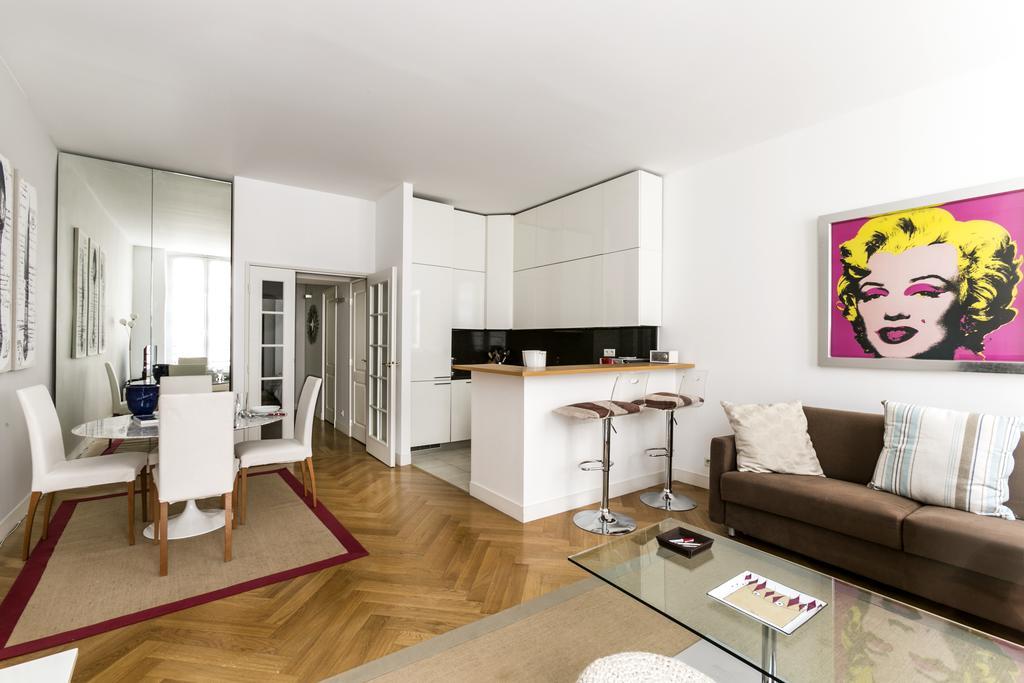 Halldis - Champs-elysees Apartment Paris