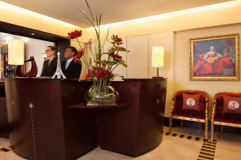 Waldorf Trocadéro Tour Eiffel 4*