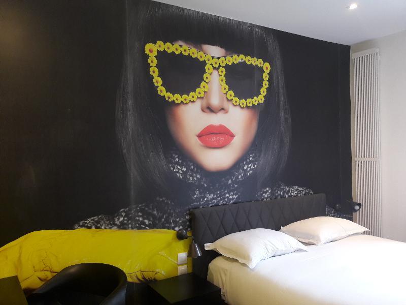 Le Glam's Hotel 3*