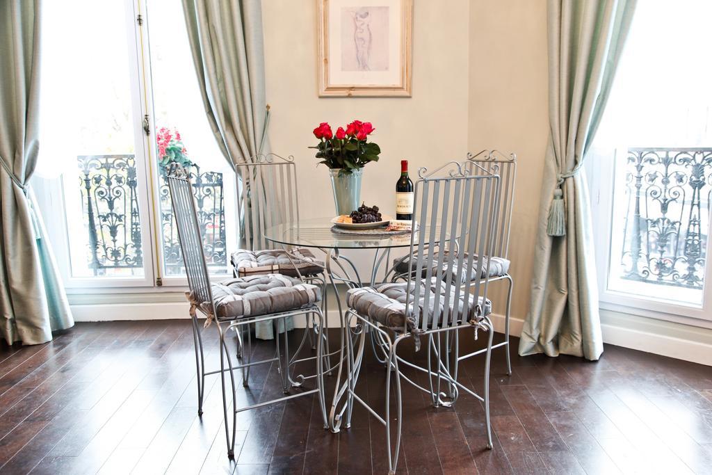 La Charme Du Marais Paris