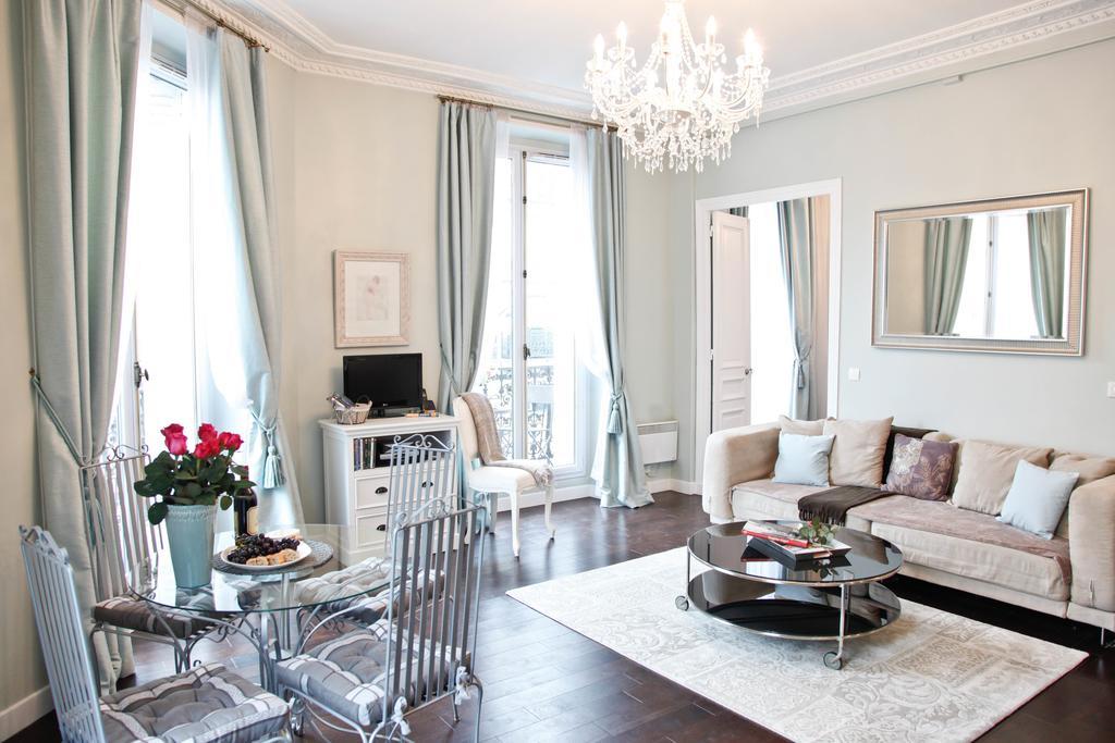 La Charme Du Marais Apartment *