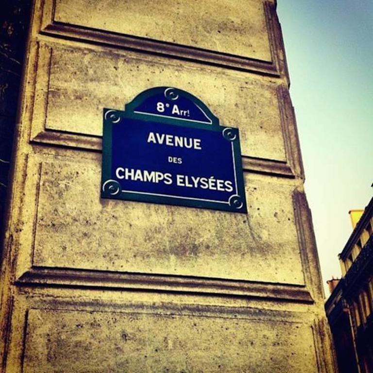 Apartment Private Studio - Avenue Des Champs-elysees *