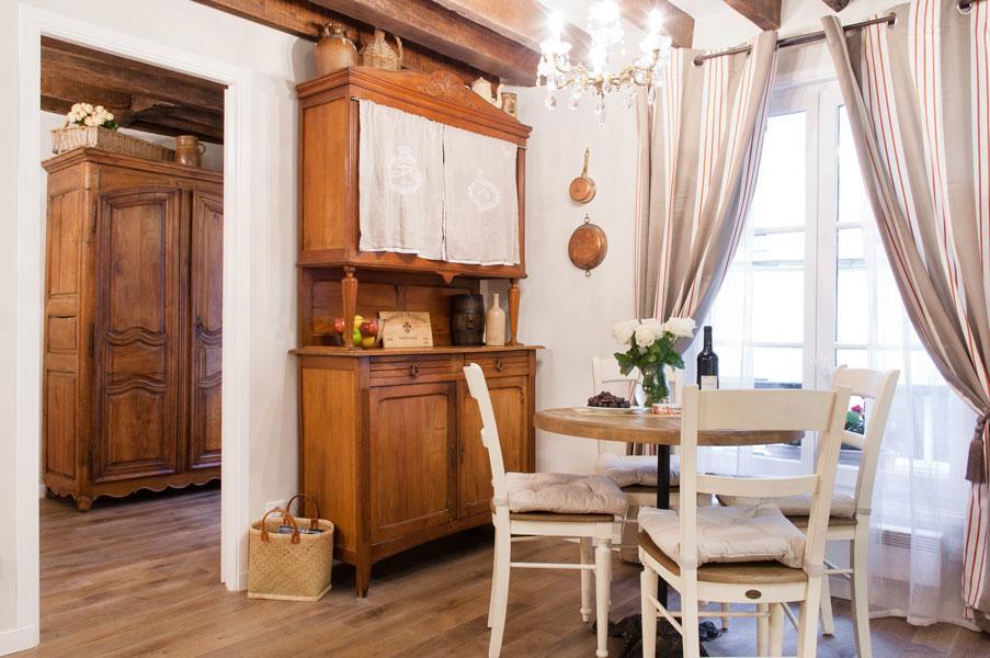 Le Merlot Du Marais Apartment *