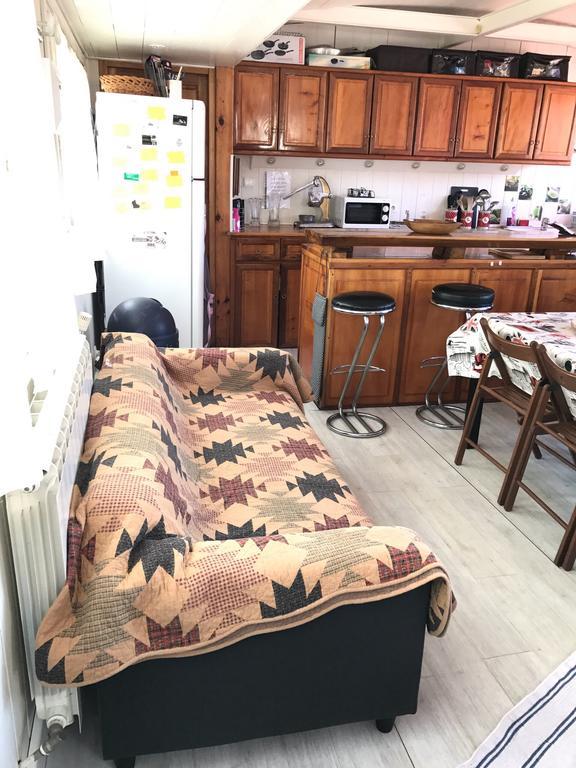 Peniche Tour Eiffel Apartment Paris