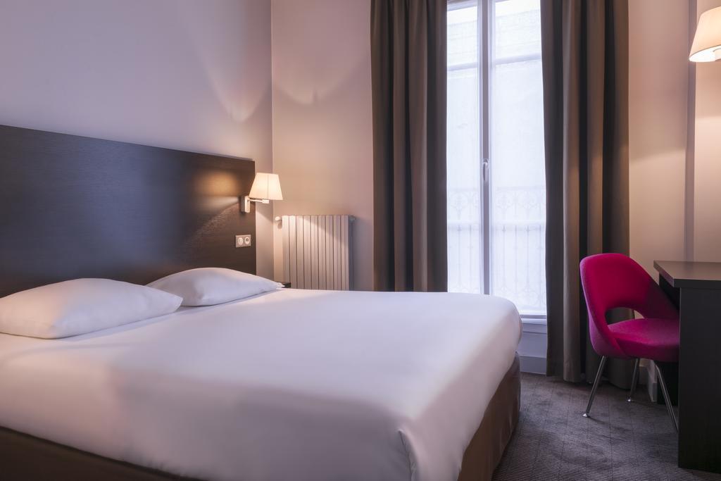 Hotel Des Ecrivains 3*