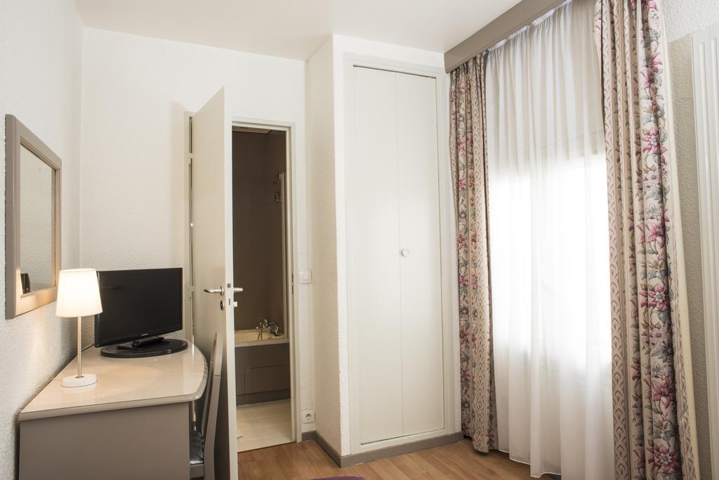 Hotel Royal Bastille 2*