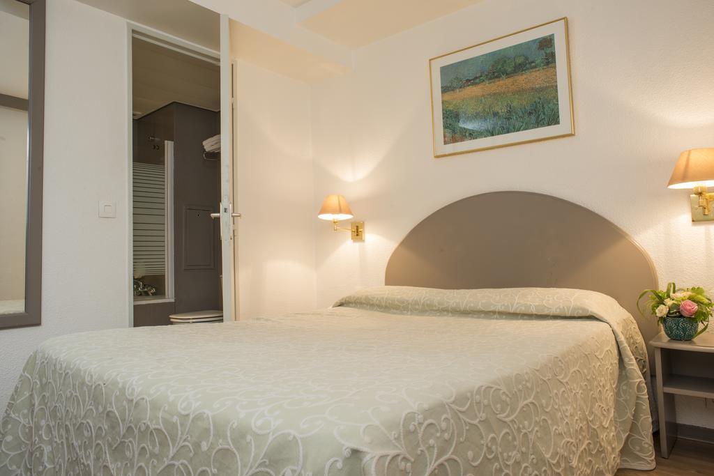 Royal Bastille Hotel