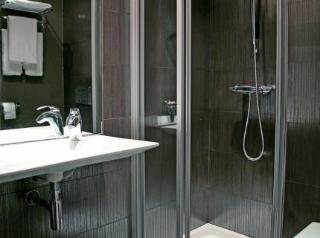 Hotel Le Fabe Paris