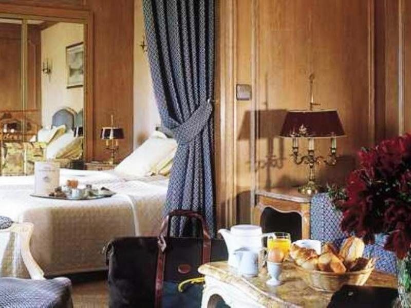Splendid Etoile Hotel 4*