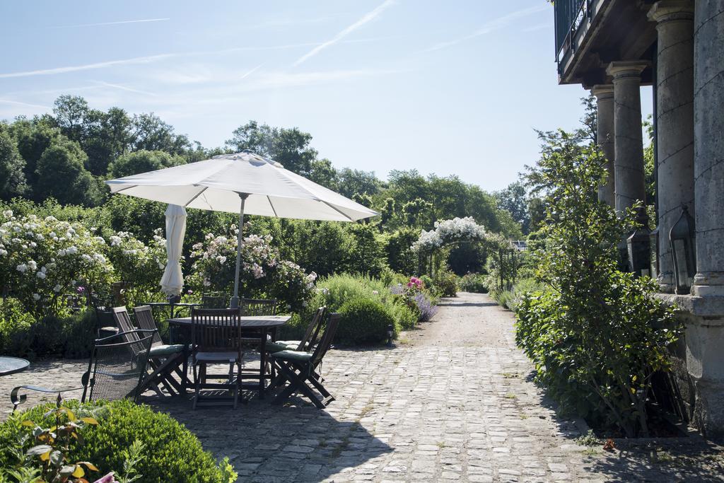 Couette-café Charmilles Des Cordeliers 3*