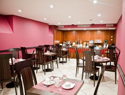 Hotel Western Opera Batignolles 4*