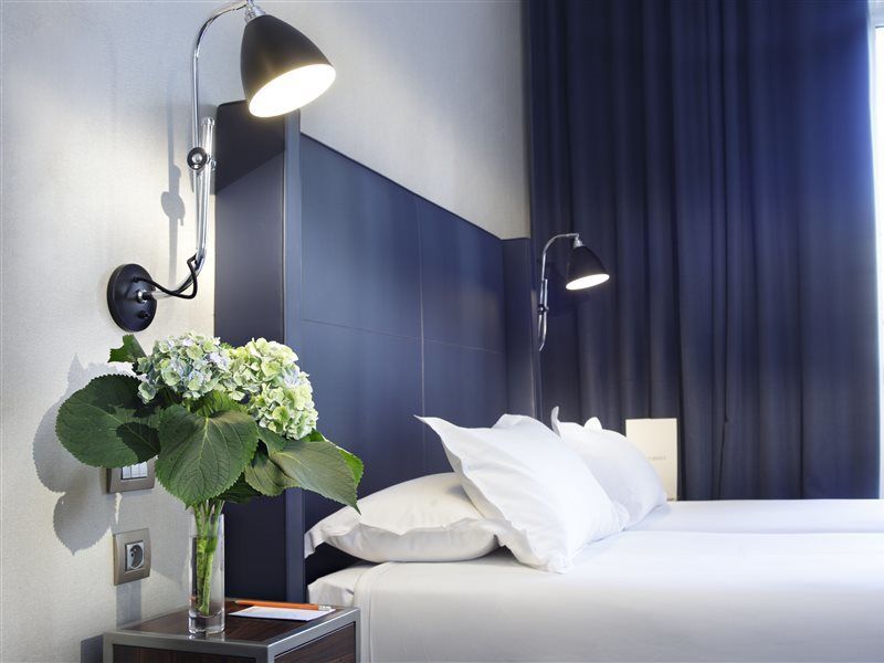 Londres Et New York - Les Collectionneurs 3* Paris