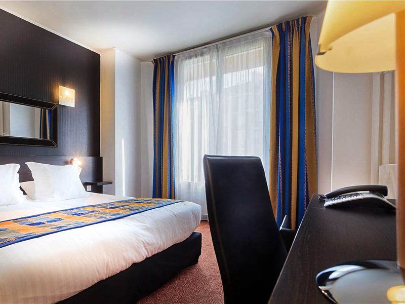 Hotel Mercure Alesia 4*