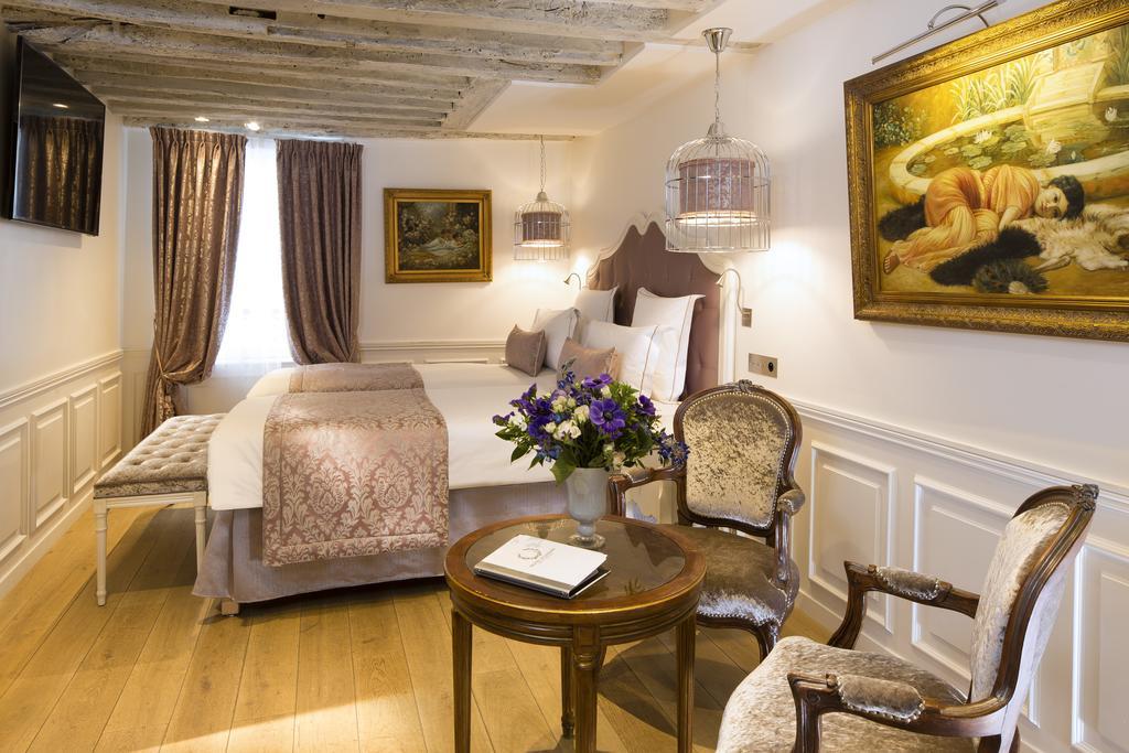 Académie Saint Germain Hotel