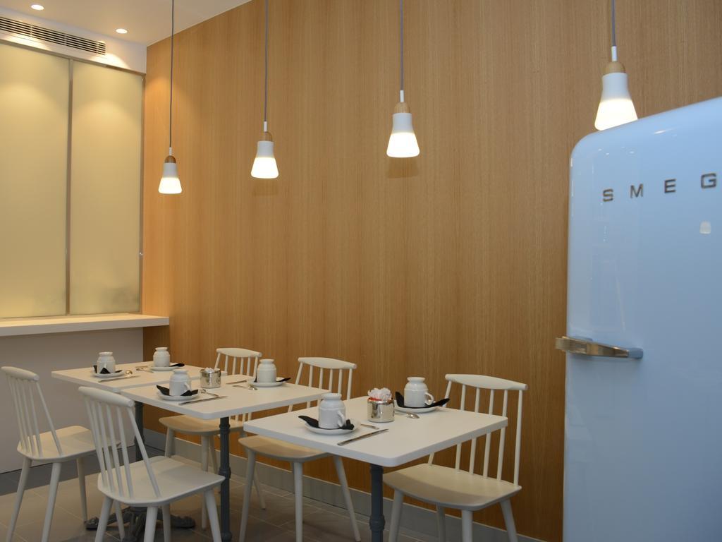 Le Lapin Blanc 4* Paris