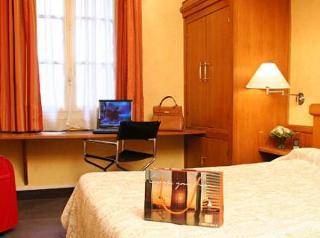 L'ouest Hotel