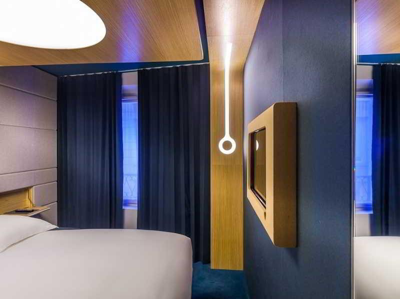 Odyssey By Elegancia Paris