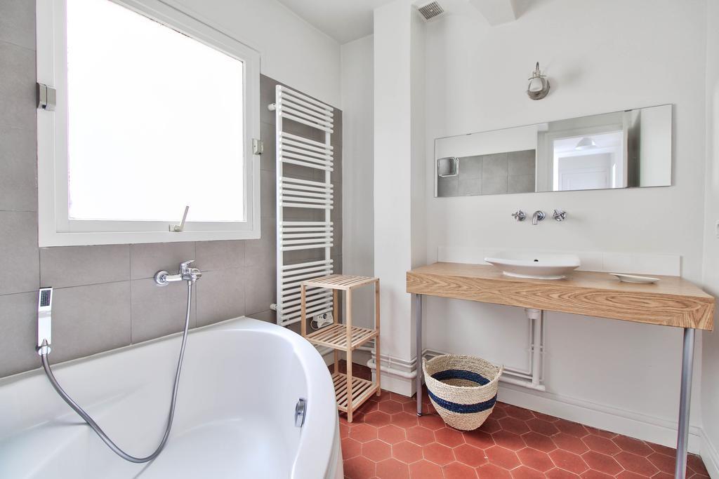 Trudaine - Montmartre Apartment *