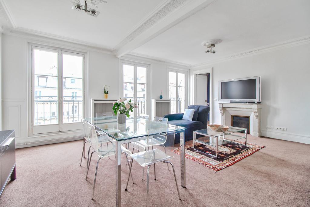 Trudaine - Montmartre Apartment