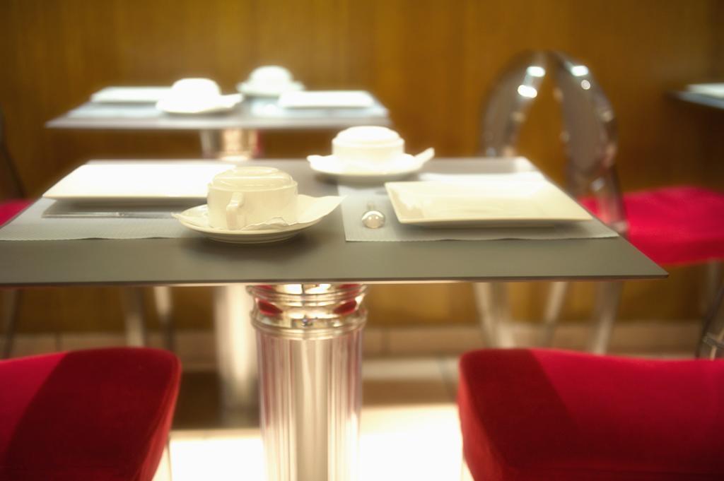 De Venise Hotel Paris