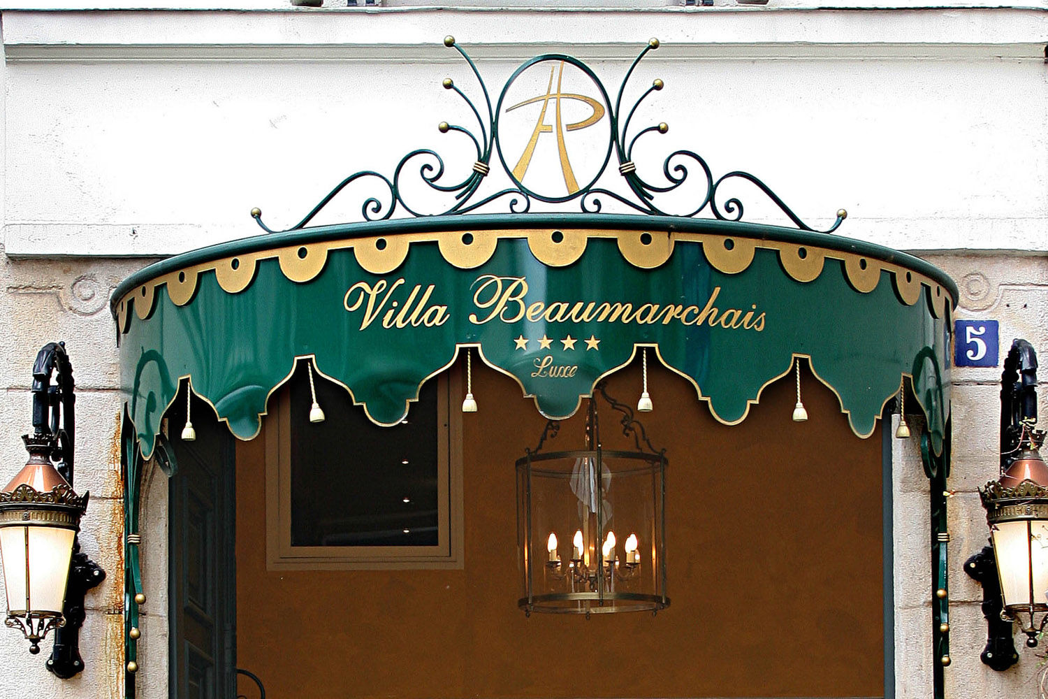 Beaumarchais 4*