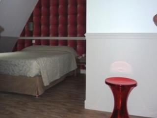 De La Cité Rougemont 2*