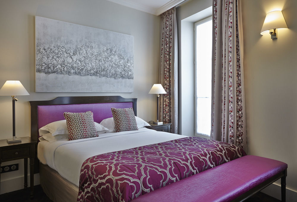 Royal Saint Honore Louvre 4*