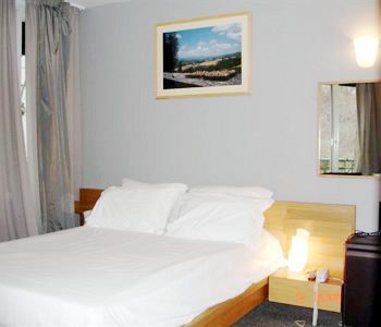 Hotel Du Parc Saint Charles